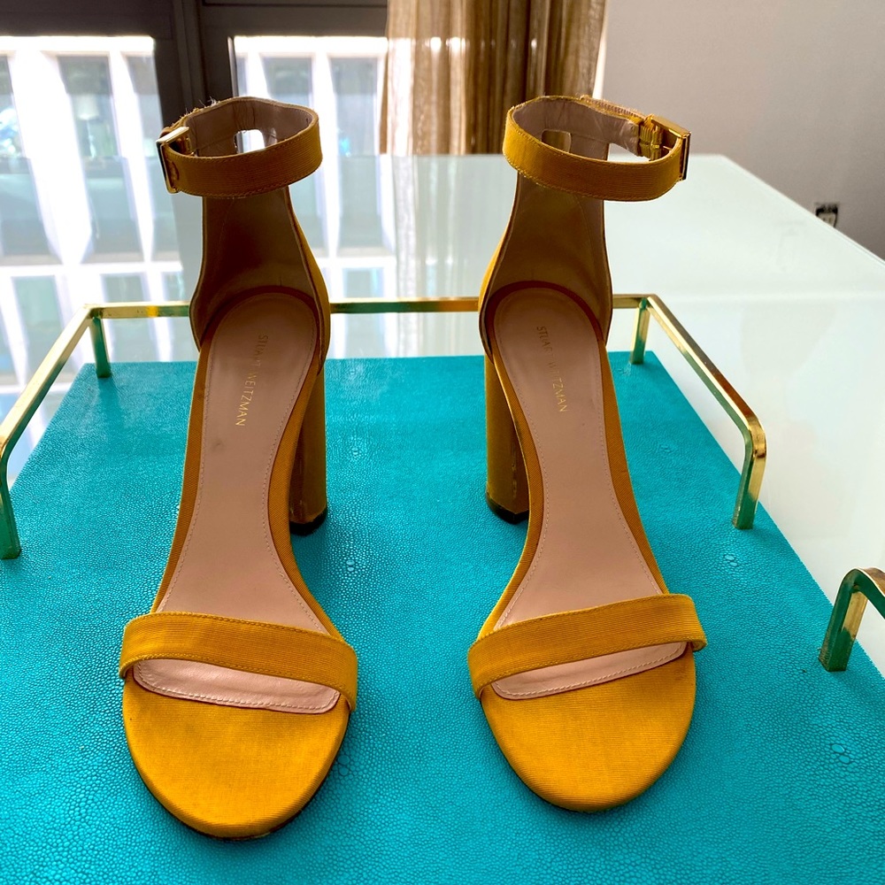 Practically new Nearlynude Stuart Weitzman yellow/gold sandal.